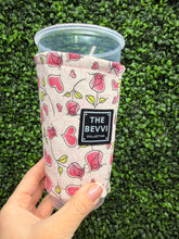 Load image into Gallery viewer, Pink Roses 🌹