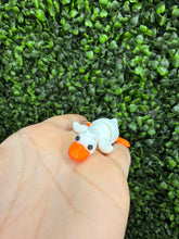 Load image into Gallery viewer, Flexi Duck KeyChain